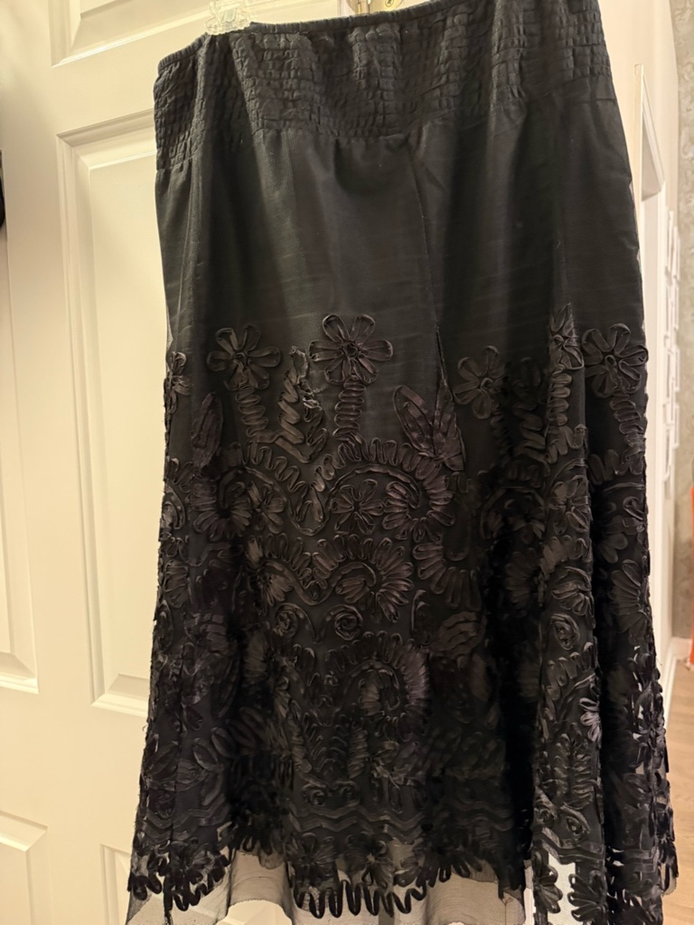 Jones New York Black Floral Appliqué A-Line Skirt